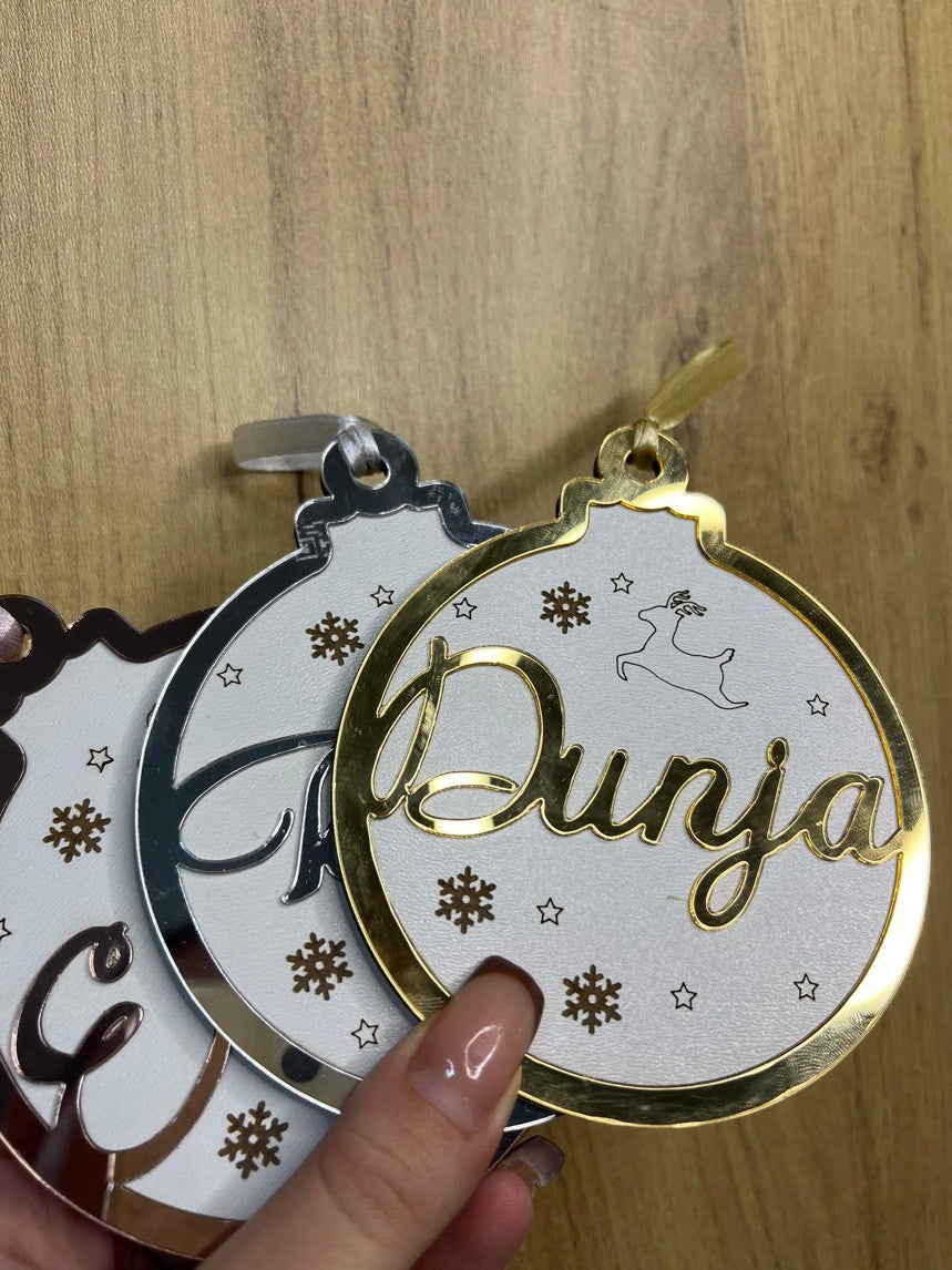 Weihnachtsbaumschmuck - personalisiert mit Namen